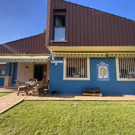 La Casa Azul 2 En Asturias Holiday home Nava